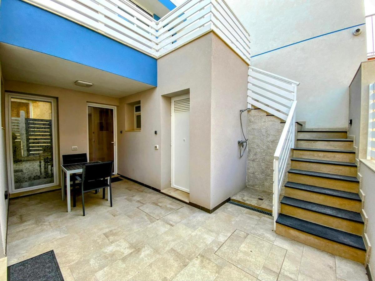 Ferienwohnung Casa Med Marina di Ragusa Exterior foto